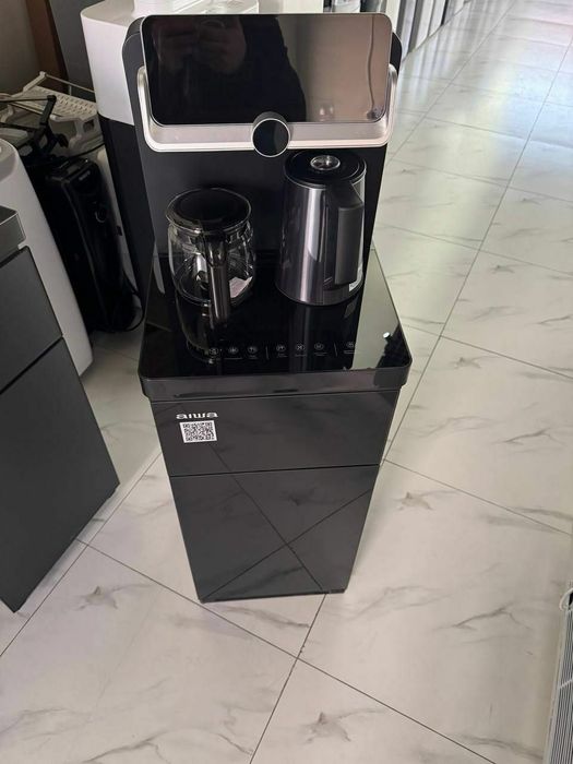 Кулер для воды Aiwa Elite японское качество с холодильником