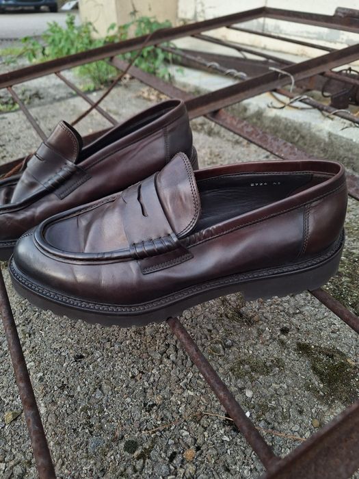 Doucal's Moccasins / Made in Italy / 100% leather