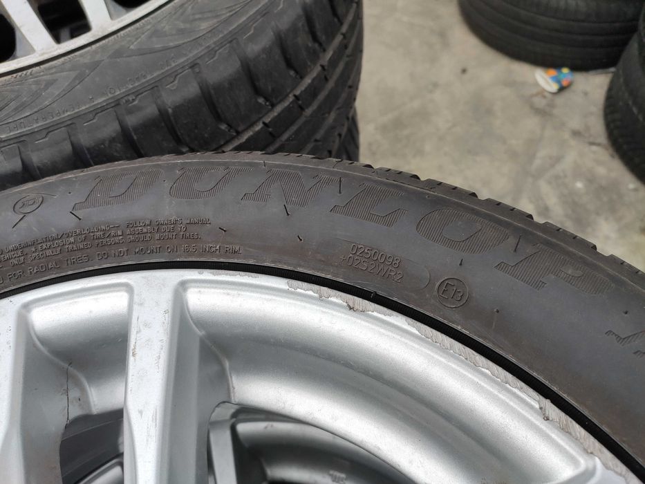 4бр Като нови зимни гуми 205 55 16 - Dunlop - DOT 2022