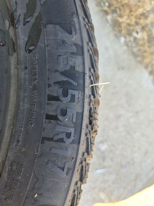 Продам зимние шины GOODRIDE