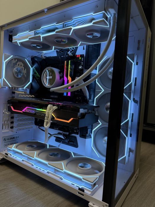 PC Ryzen 9 5900x cu RTX 3070 Suprim X