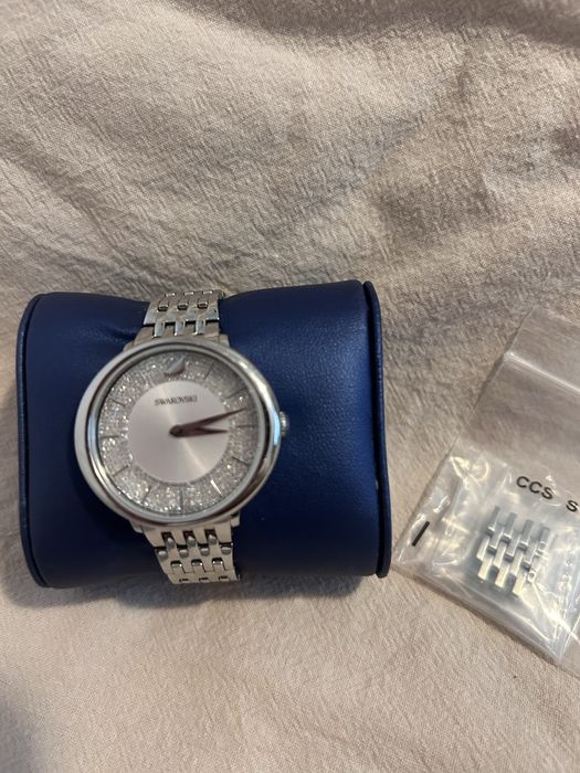 ceas swarovski nou