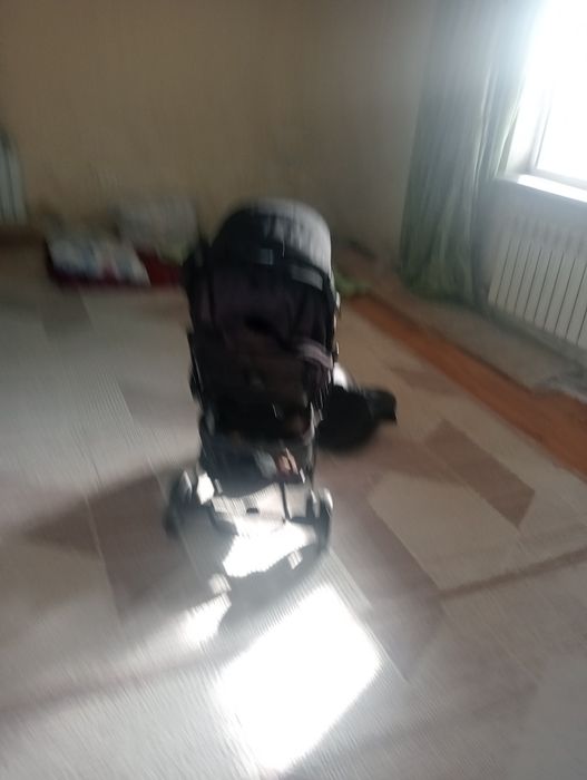 Продаю коляску отличном состояние
