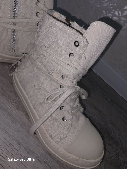 Rick Owens Ramones white.