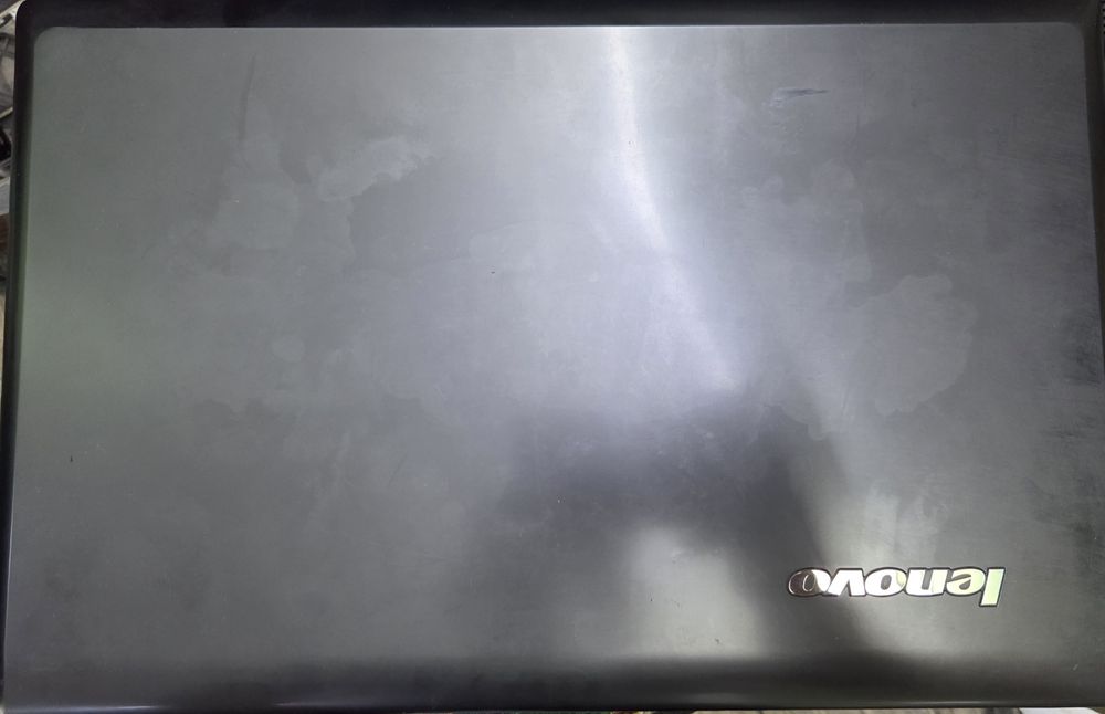 Lenovo Noutbuk Core i3