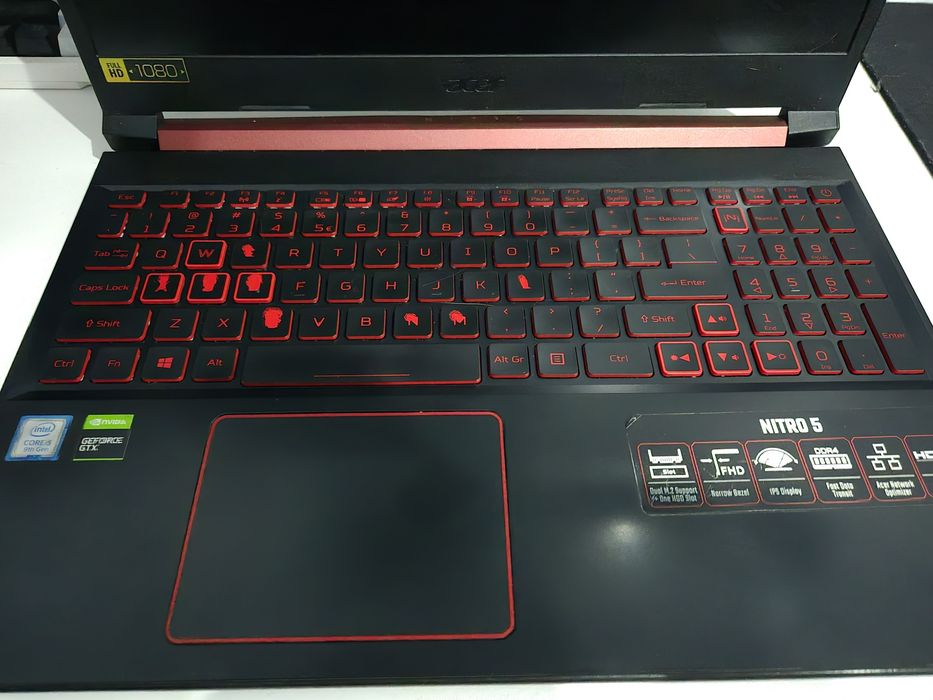 Laptop gaming Acer Nitro5 15.6 - i5 9300h/16GB Ram/GTX 1650/SSD256 M.2