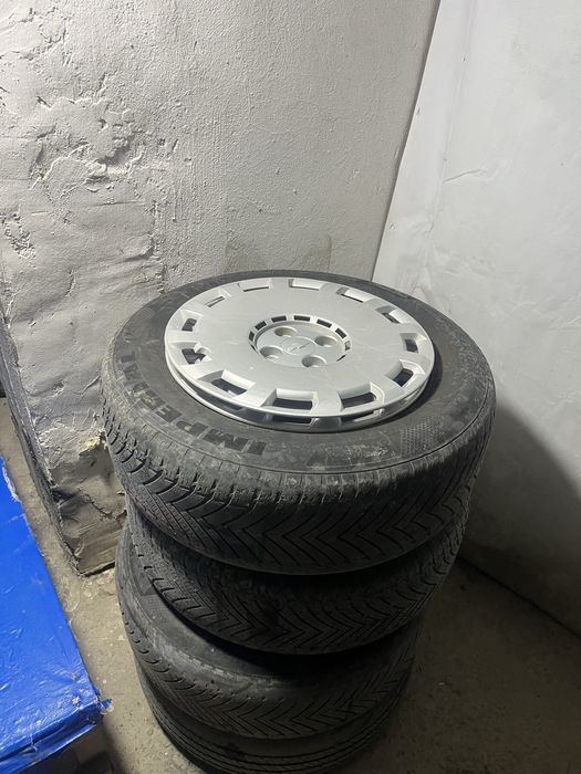 Cobaltga archa diska balon Imperial 205/65/R15