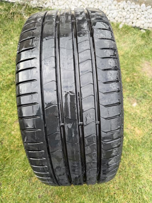 Anvelope vara 255 35 19 Pirelli P0 RUNFLAT 96Y DOT2023