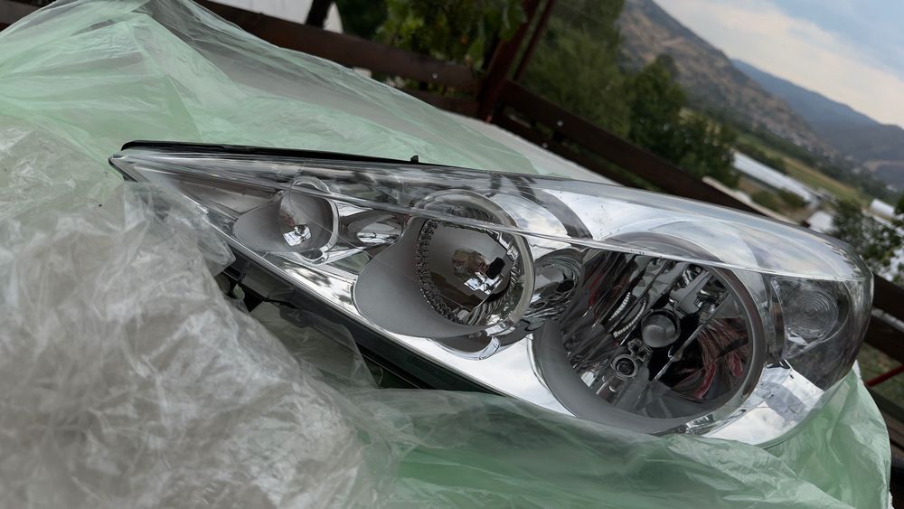 Ляв фар за Peugeot 206+ TYC