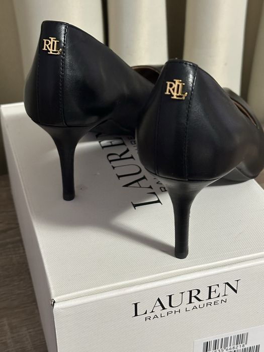 Ralph Lauren черни обувки на ток 37.5-38 номер