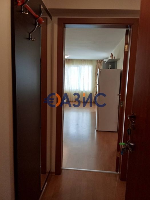 Продава се Двустаен апартамент в Свети Влас - 68 кв.м за 713 €/кв.м - Снимка #2