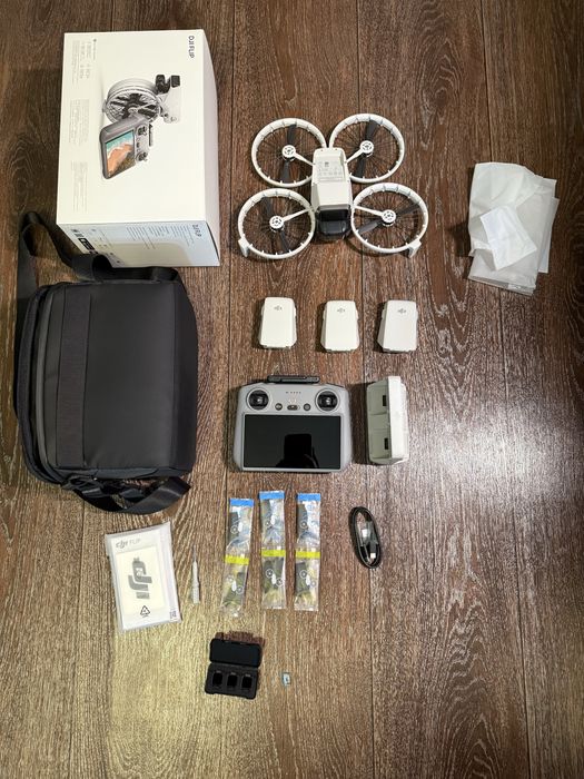 DJI Flip Fly More Combo (DJI RC2) - дрон