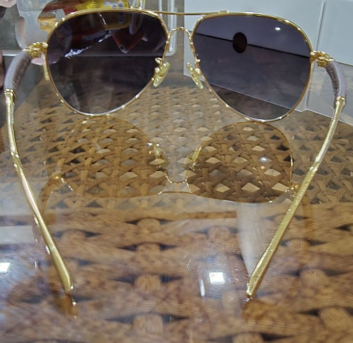 Очки Emporio Armani