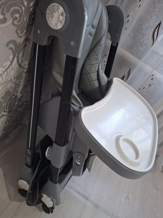 Продам стул для кормления