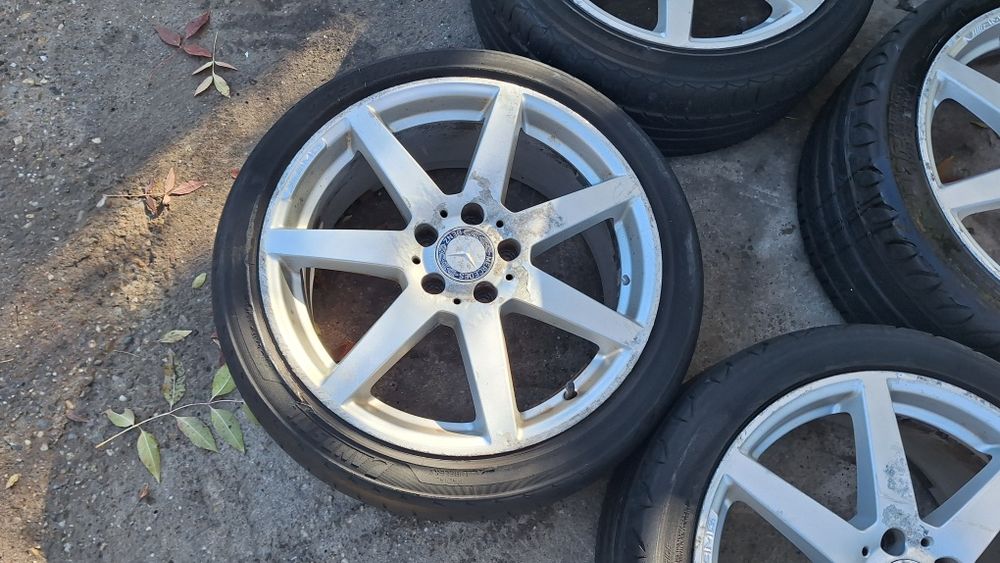 AMG Джанти 18 цола спорт пакет за Мерцедес w204