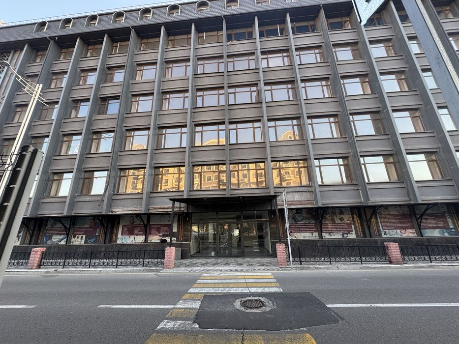 Сдается в аренду (Клиника или Институт)