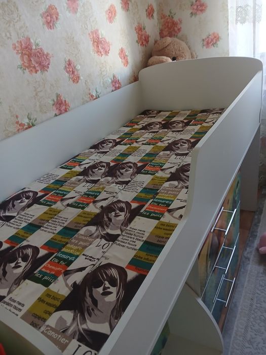 Продам дет гарнитур