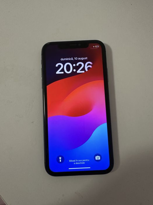 iphone 11,foarte functional ,mai multe detalii in privat