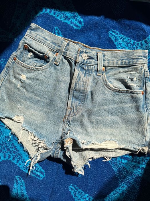 Levi's Premium 501 къси дънки ретро стил - размер 24 (XS) / Висока талия