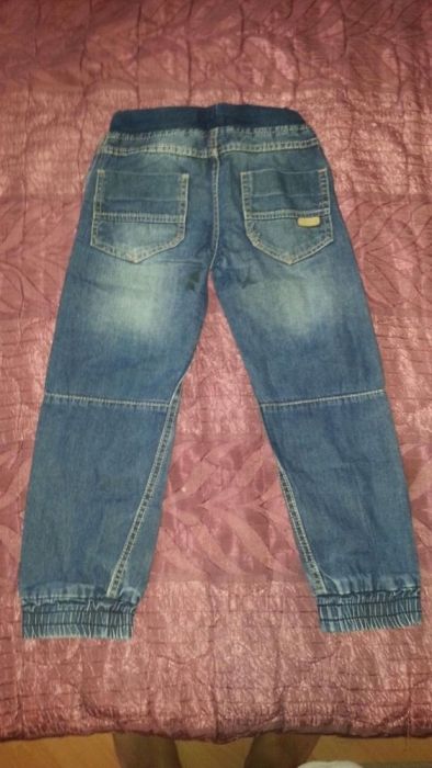 Детски лот дънки Reserved + блуза Lupilu за момченце на 5-6 год.