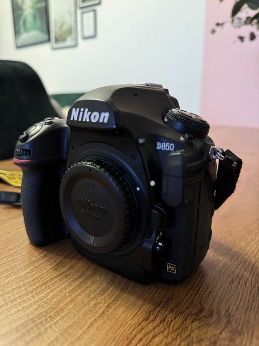 Nikon D850 (DSLR) Iasi • OLX.ro