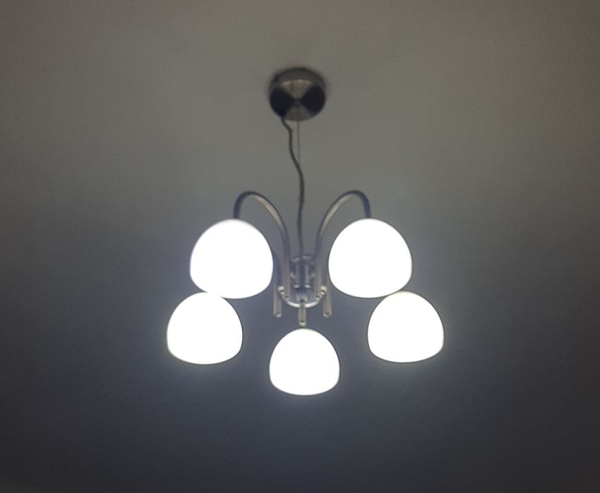 Vand lustra cu 5 brate cu LED-uri