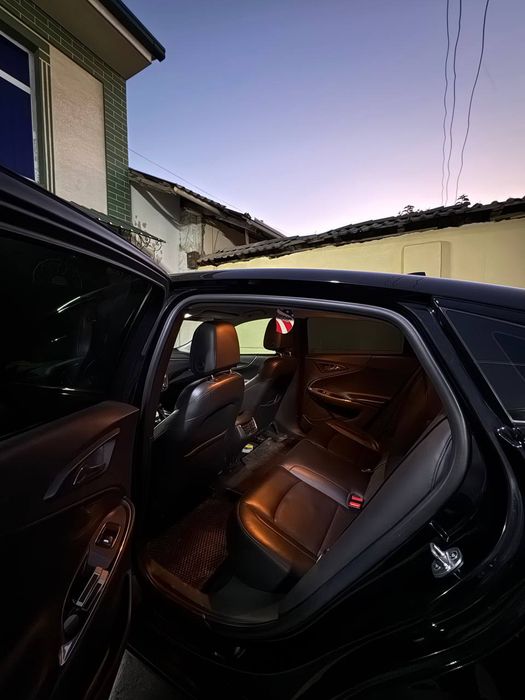 Chevrolet Malibu 2