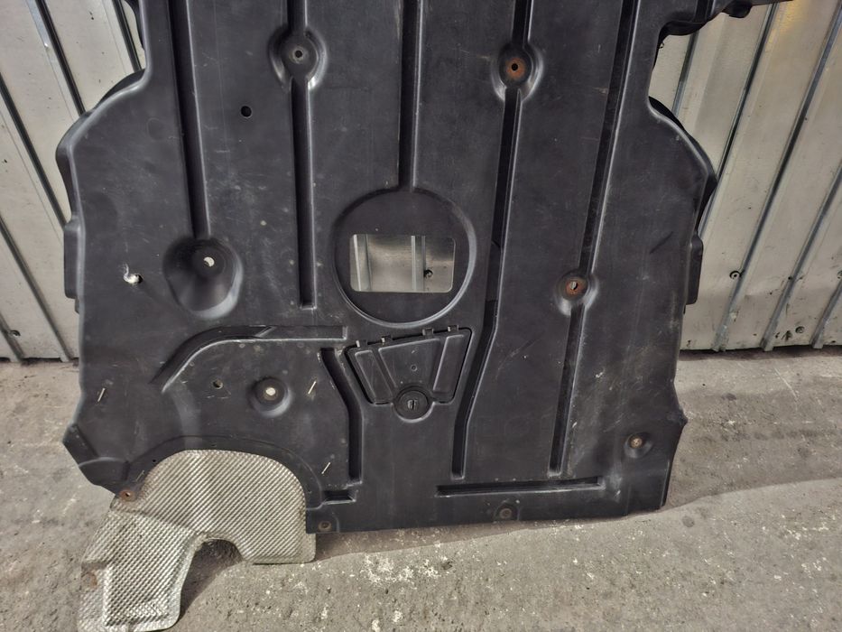 Scut motor Original BMW E90 E91 E92