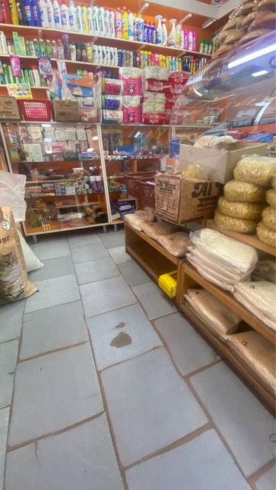 Magazin sotiladi srochno