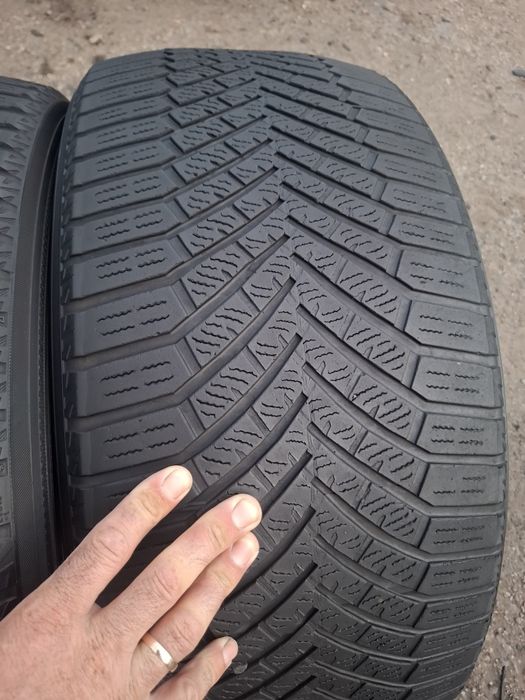 Vand 1 sau 2 anvelope 285 40 22 yokohama bune m+s dot 2023