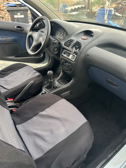 Masina peugeot motor 1.9 disel