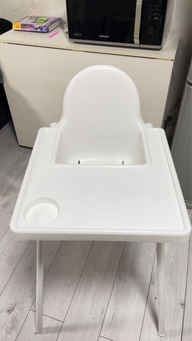 Детский игровой бассейн и столик кормления