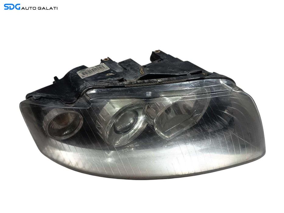 Far Dreapta cu Lupa FARA Xenon EUROPA Audi A4 B6 2001 - 2005 Cod 8E0941004F (Urechi Superioare Lipsa) [LS0065]