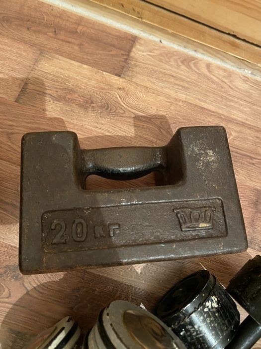 Гантели продается