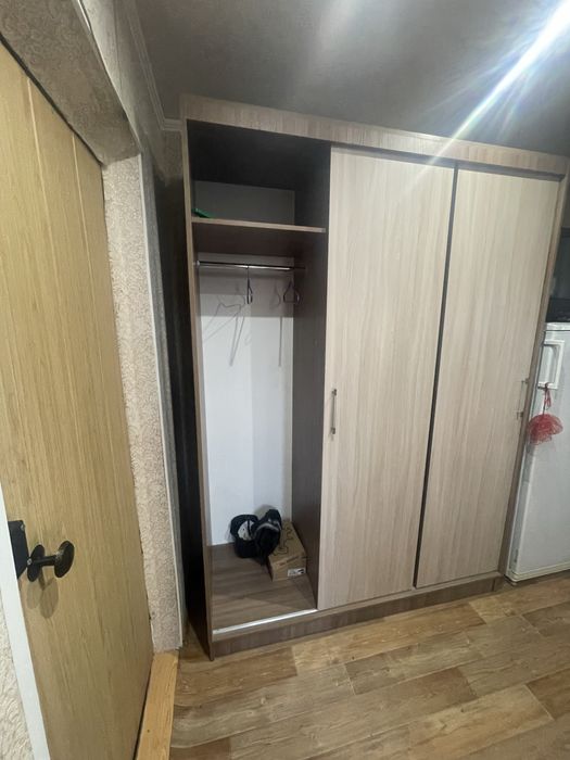 Продам шкаф купе (прихожая)