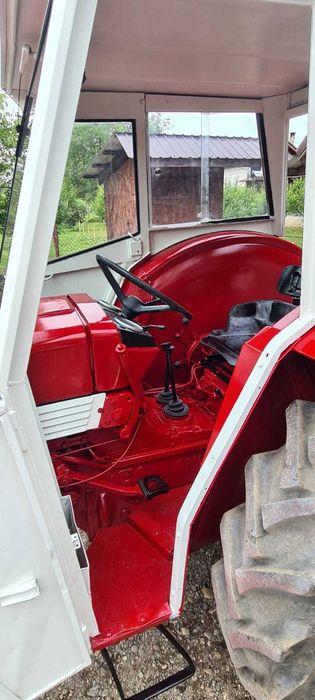 Tractor international