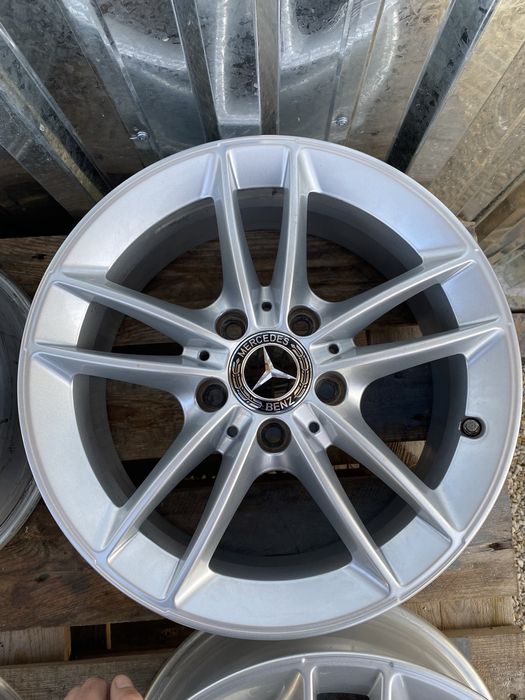 16 цола 5 х 112 мм Мерцедес , A Класа , B , CLA , V , Вито , Виано