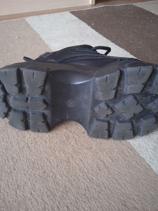 Женские сапоги утеплённые