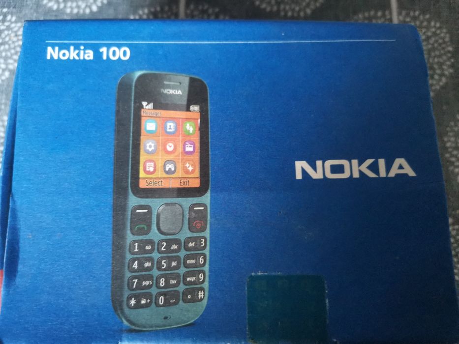 Nokia  100 стар модел