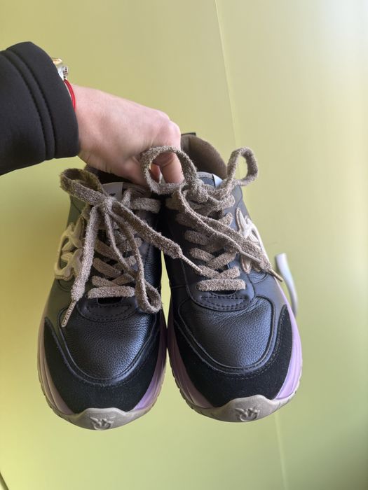 Маратонки  pinko