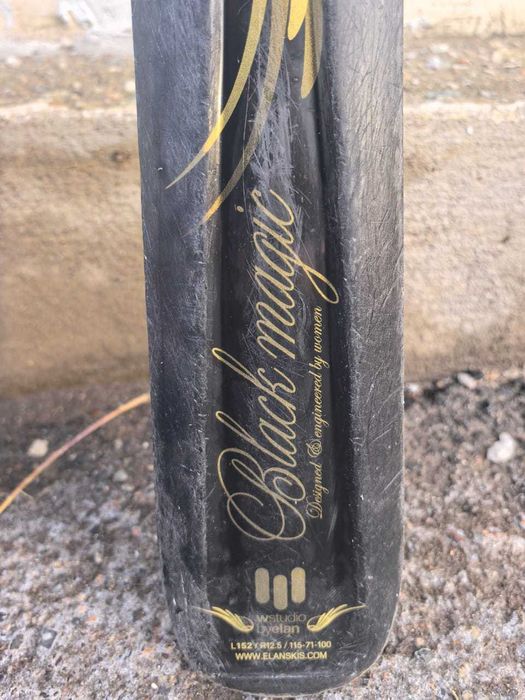 Лыжи Elan Black Magic 152см