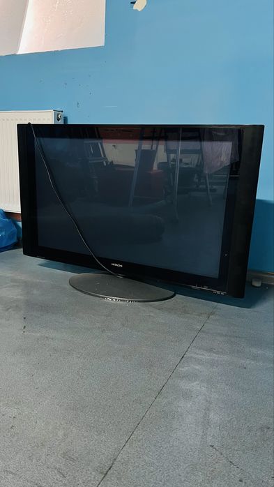 Продам японский телевизор Hitachi
