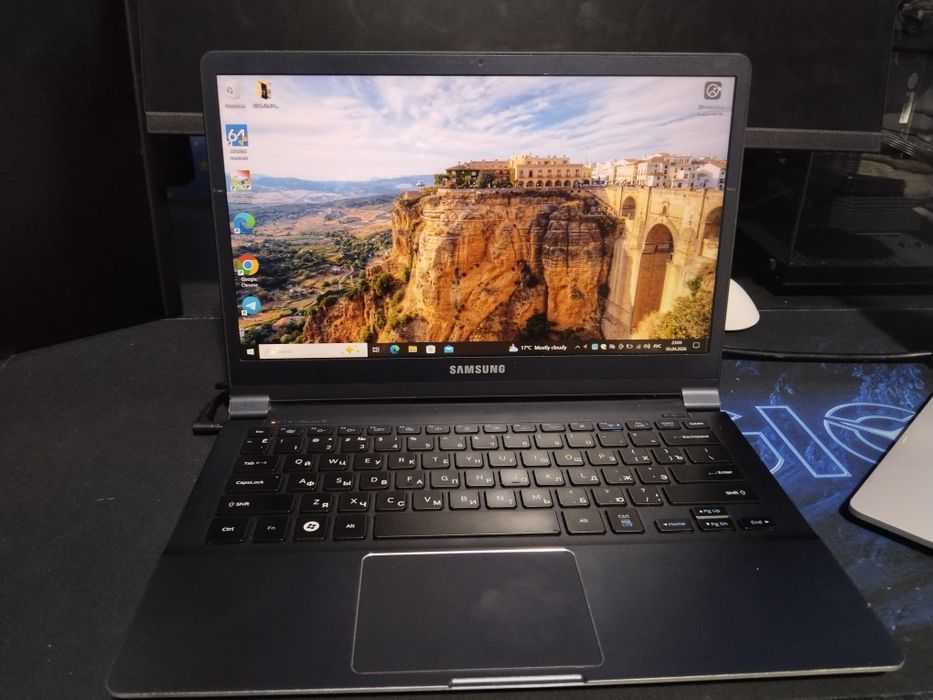 Ноутбук i7 и SSD 265gb