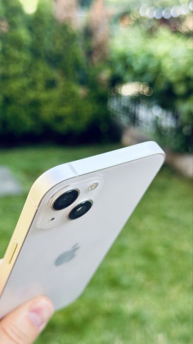 iPhone 13 128GB White 100% Neverlocked
