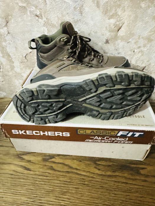 Ботинки «Skechers ». 41 размер.