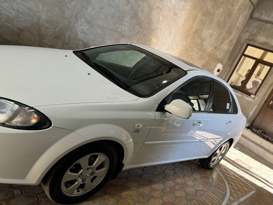 Jentra sotiladi 2019 yil toza moshina