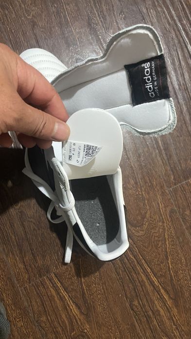 Crampoane Adidas Din piele naturala 44
