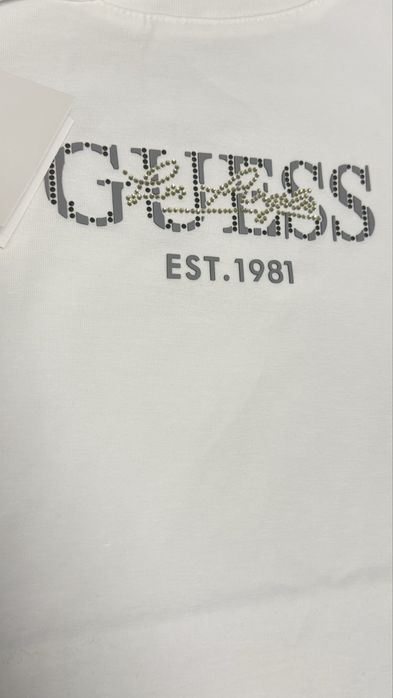 Guess дамси тениски- S/M