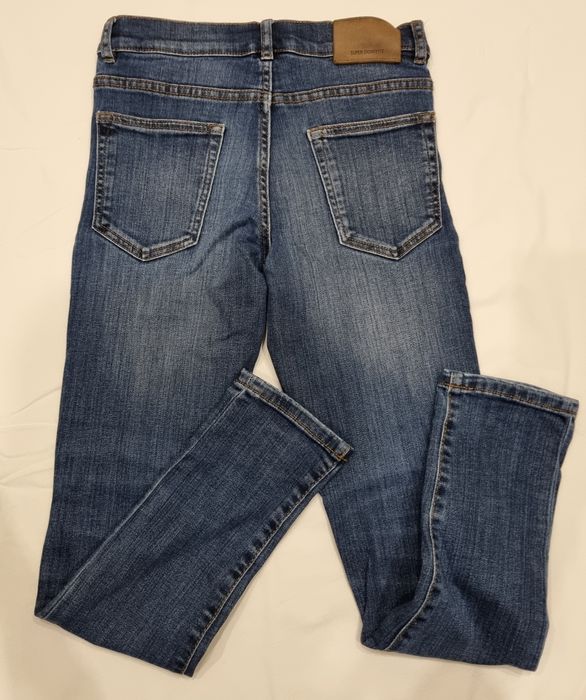 Продавам детски дънки на фирмата Зара