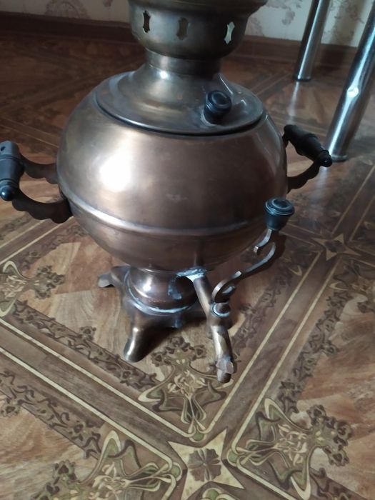 Самовар времен СССР.